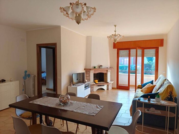 Appartamento quadrilocale in affitto in Via Ticino, Quartiere Europa, Latina