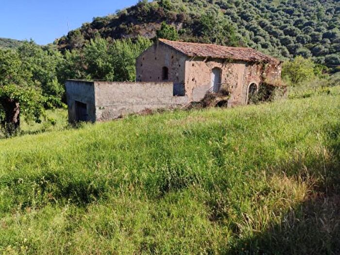 Casa con 6 locali in vendita in SantAnna, Falcone