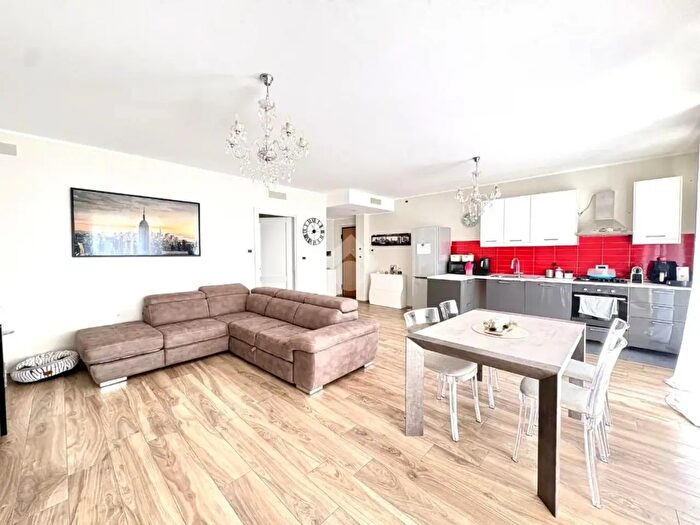 Appartamento trilocale in vendita in Via Borgo Vecchio, Carignano