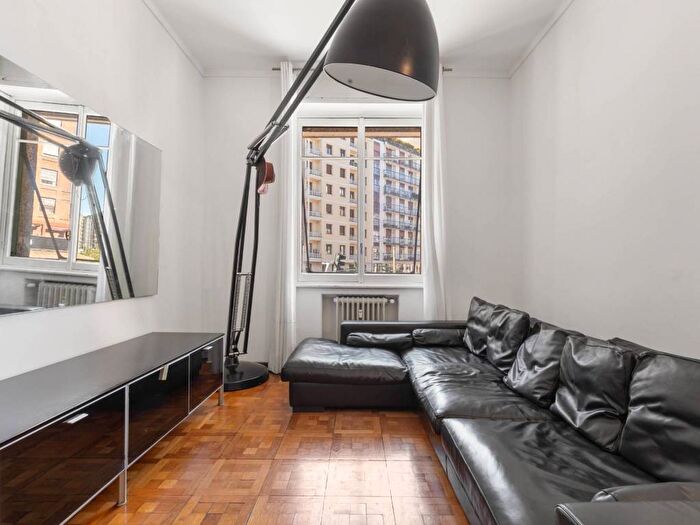 Appartamento trilocale in affitto in Via Andrea Doria, Buenos Aires, Milano