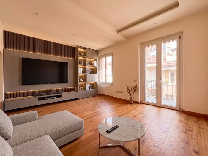 Appartamento trilocale in vendita in Via Sabotino, San Benedetto Del Tronto