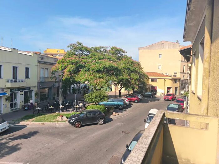 Casa trilocale in vendita in Via Tharros, Oristano