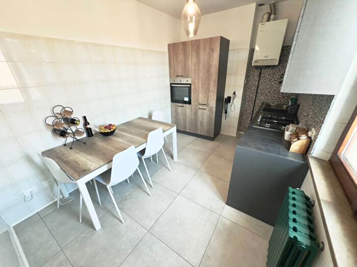 Appartamento trilocale in vendita in Via Aspromonte, San Benedetto Del Tronto