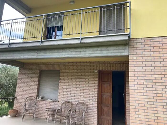 Casa con 6 locali in vendita in Via Luigi Brenti, Brisighella