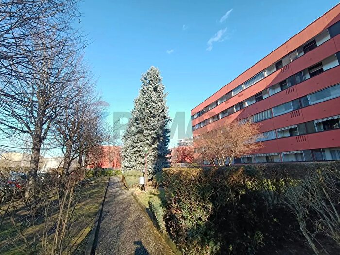 Appartamento con 5 locali in vendita in Via Aldo Moro, Beinasco