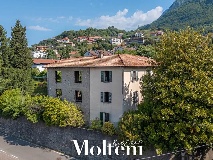Casa con 5 locali in vendita in Strada del Sasso, Mandello Del Lario