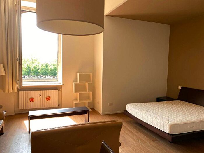 Appartamento monolocale in affitto in Via Redentore, Veronetta, Verona