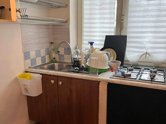 Appartamento bilocale in affitto in Via SantIgnazio di Loyola, Rione Alto, Napoli