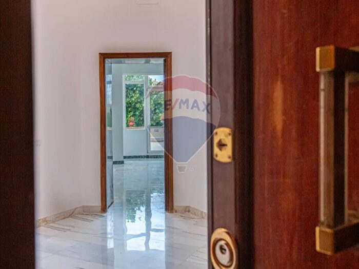 Appartamento trilocale in affitto in Via Aventina, Roma