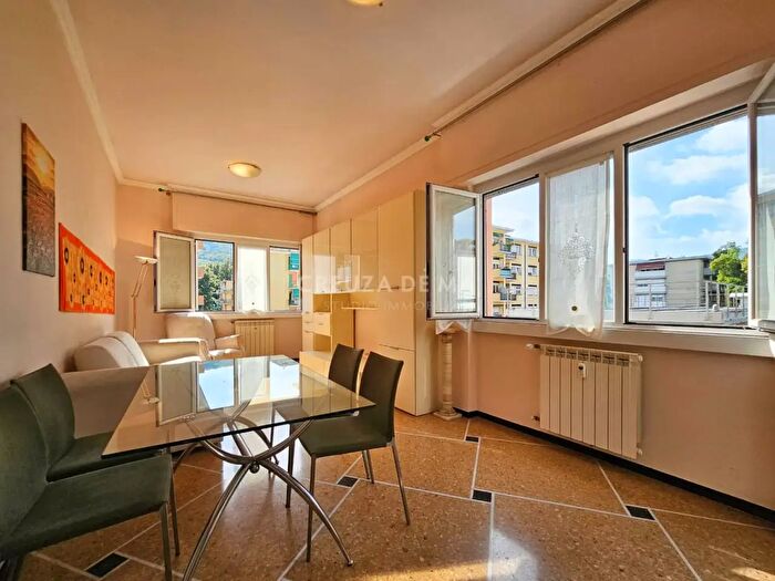 Appartamento bilocale in vendita in Via Tito Speri, Rapallo