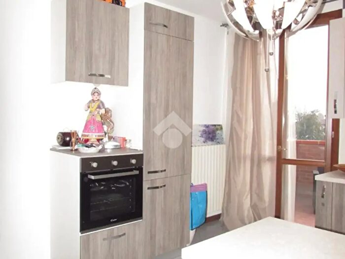 Appartamento quadrilocale in vendita in Via Menotti, Castelfranco Emilia