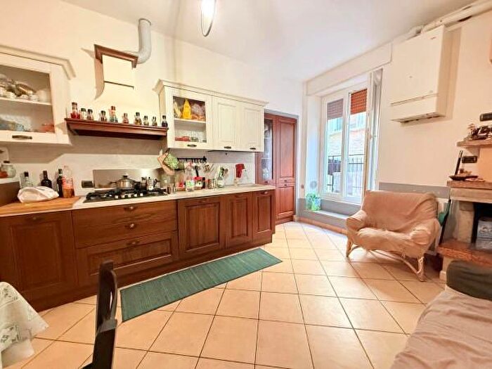 Appartamento con 5 locali in vendita in Via della Peia, Fossombrone