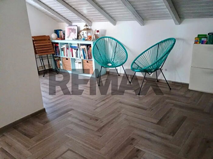 Appartamento quadrilocale in affitto in Via Santa Maria La Stella, Aci Sant'Antonio