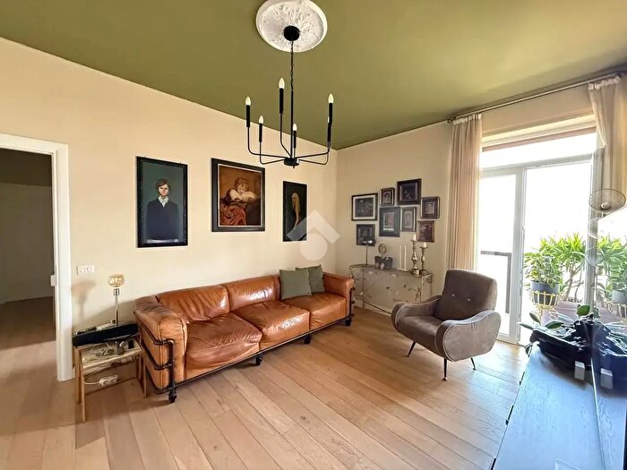 Appartamento bilocale in vendita in Via Oreste Pennati, Monza