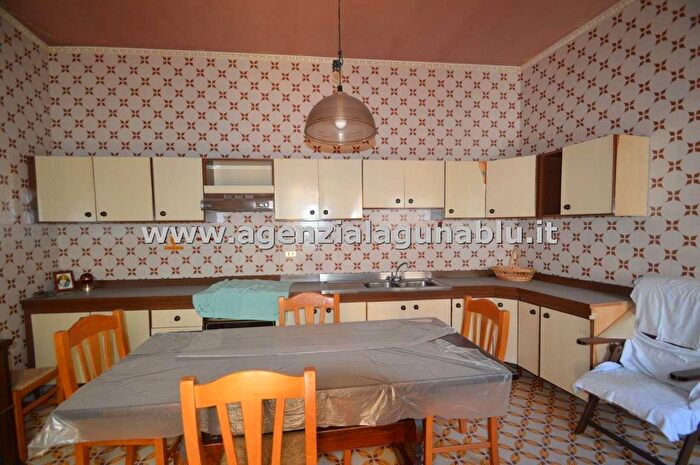 Casa con 5 locali in vendita in Via San Giovanni, Mazara Del Vallo