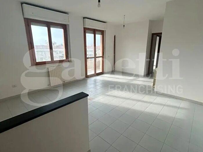Appartamento con 5 locali in vendita in Via Monsignor Cogoni, Oristano