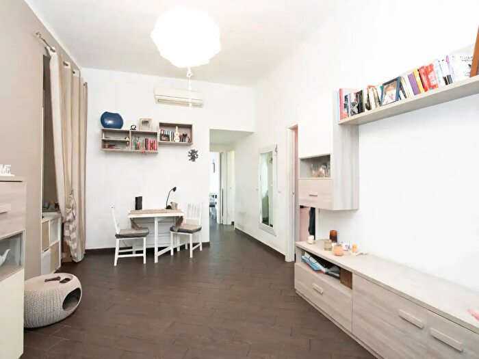 Appartamento con 7 locali in vendita in Via Contubernio Giovanni Battista dAlbertis, Genova