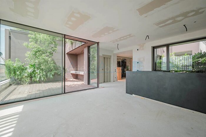 Appartamento con 7 locali in vendita in Treviso, Treviso