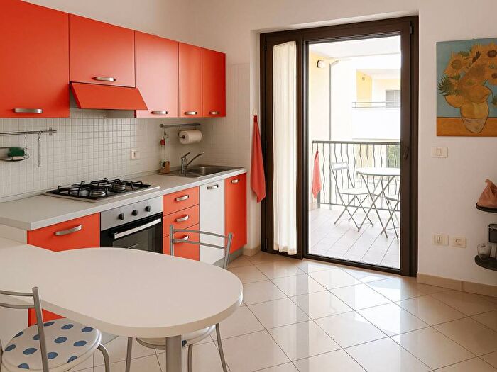 Appartamento trilocale in affitto in Via Casetta, Corso Mazzini Via Ciccarone Casarza, Vasto