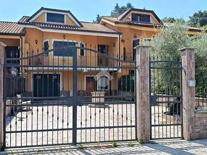 Casa bilocale in affitto in Via Madonna della Sanità, Alatri