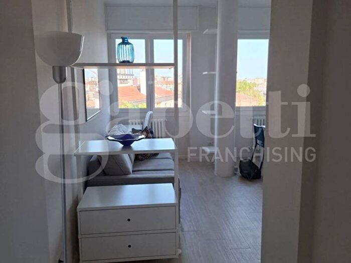 Appartamento monolocale in affitto in via Valtorta, Turro, Milano
