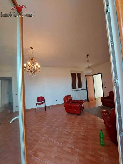 Casa con 6 locali in vendita in Fiorenzuola, Fiorenzuola DArda