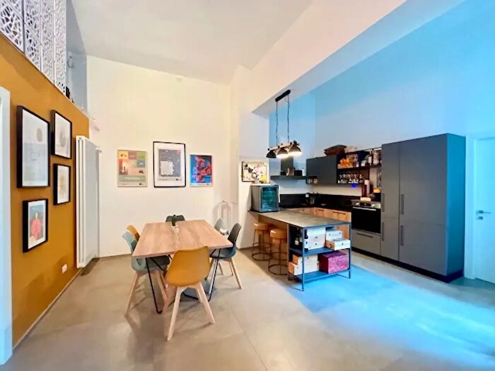 Appartamento trilocale in vendita in Via Fratelli Calandra, Torino