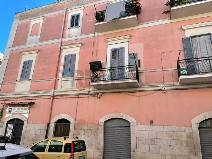 Appartamento monolocale in vendita in Via Maiorano, Trani
