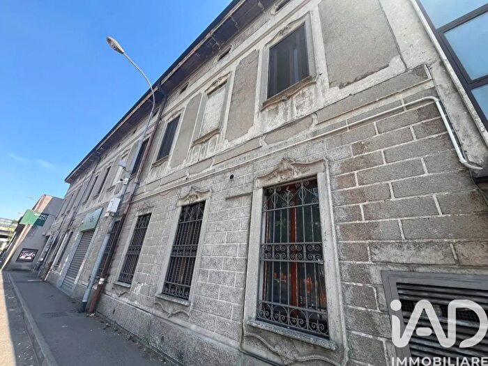 Appartamento con 5 locali in vendita in Via Guglielmo Marconi, Barlassina