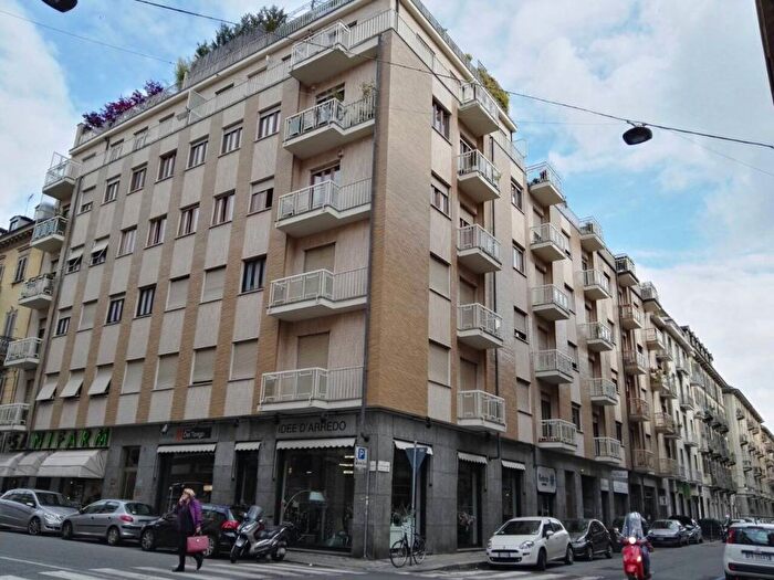 Appartamento trilocale in affitto in Via Claudio Beaumont, Cit Turin, Torino