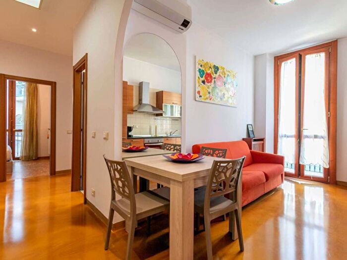 Appartamento trilocale in affitto in Viale Abruzzi, Città Studi, Milano