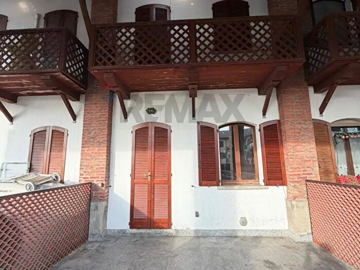 Casa trilocale in vendita in Rosate