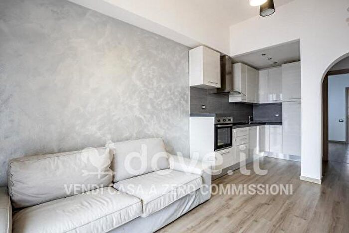 Appartamento bilocale in vendita in Via Don Ernesto Tentori, Duno