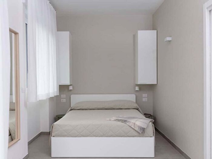 Appartamento bilocale in affitto in Viale Cirene, Porta Romana Medaglie dOro, Milano