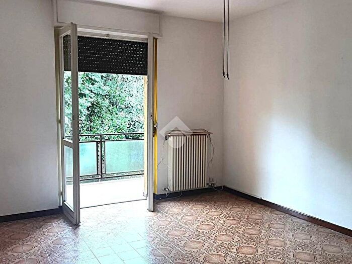 Appartamento trilocale in affitto in Via Pascoli, Centro, Lomagna