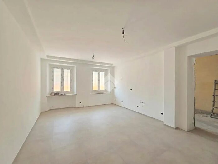 Casa con 5 locali in vendita in Via Camillo Cavour, Alpignano