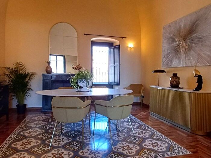 Appartamento trilocale in affitto in Via Lionelli, Trani