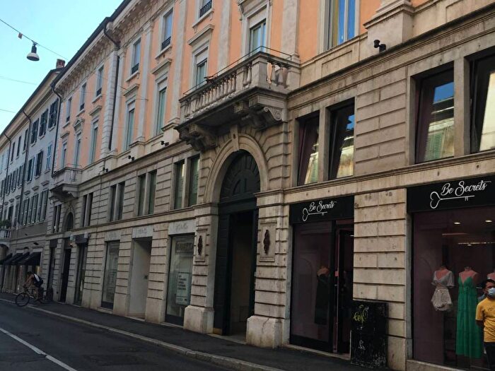 Appartamento quadrilocale in affitto in Via San Martino della Battaglia, Magenta Arnaldo, Brescia