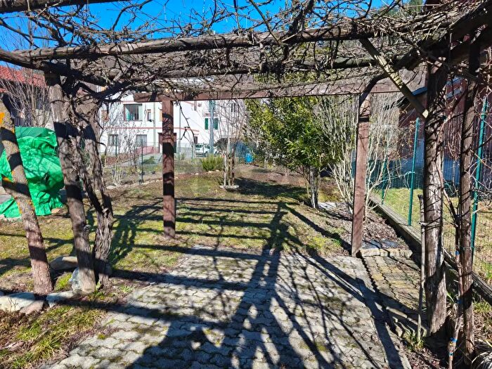 Casa quadrilocale in vendita in Murialdo