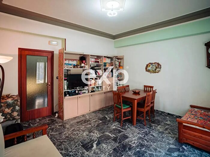 Appartamento trilocale in vendita in Reggio Calabria