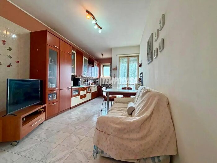 Appartamento trilocale in vendita in Via Torino, Nichelino