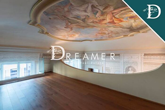 Appartamento con 6 locali in affitto in Via Ghibellina, Firenze