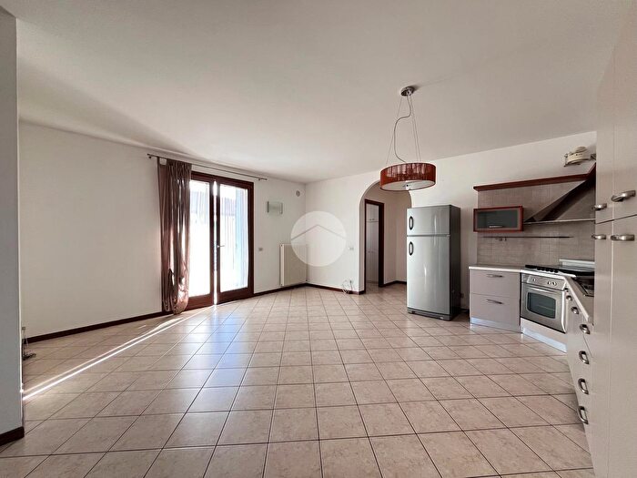 Appartamento trilocale in vendita in Via Pier Fortunato Calvi, San Biagio Di Callalta