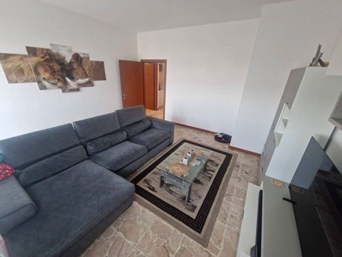 Appartamento quadrilocale in affitto in Via San Giuseppe, Centro, Casatenovo