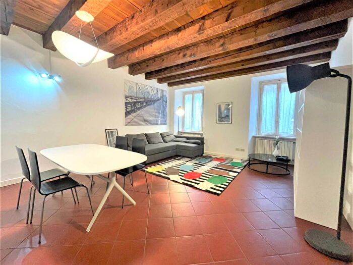 Appartamento bilocale in affitto in Tresanda del Sale, Loggia Garibaldi, Brescia