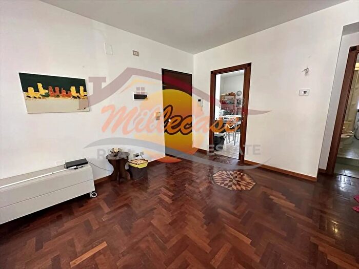 Appartamento con 5 locali in vendita in Via Ungheria, Siracusa