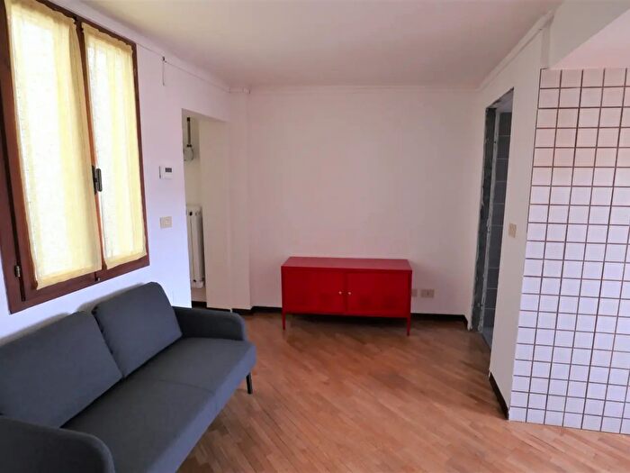 Appartamento trilocale in affitto in Via Fondazza, Bologna
