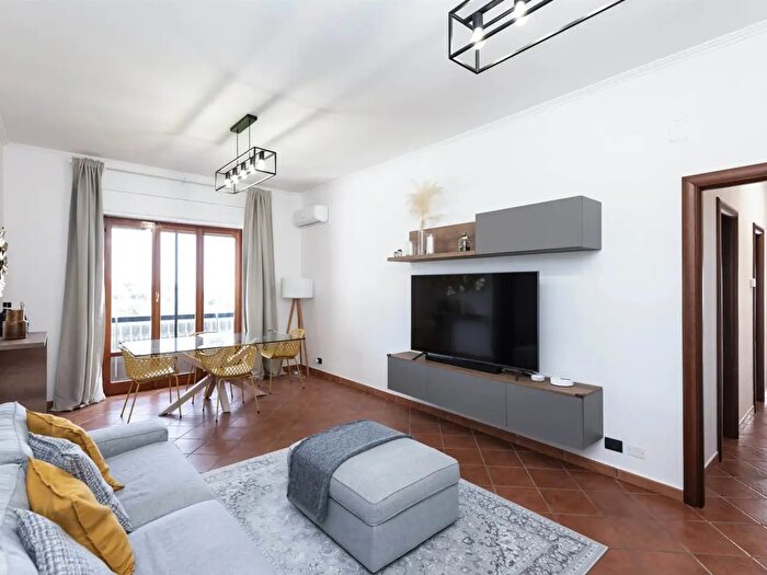 Appartamento quadrilocale in vendita in Via Cristoforo Colombo, San Gregorio Di Catania