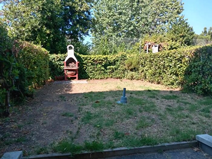 Casa con 6 locali in vendita in Via Valle dAosta, Rosignano Marittimo