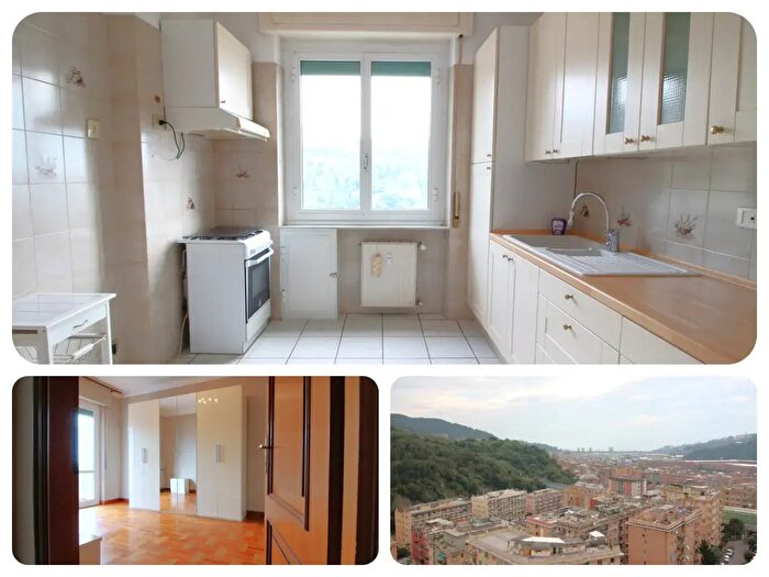 Appartamento quadrilocale in vendita in Via Pierino Negrotto Cambiaso, Genova